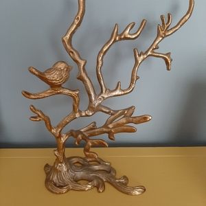 Gold necklace tree